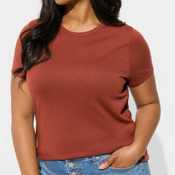 Torrid Classic Fit Tee Madder Brown Size 2 NWT - Picture 1 of 5